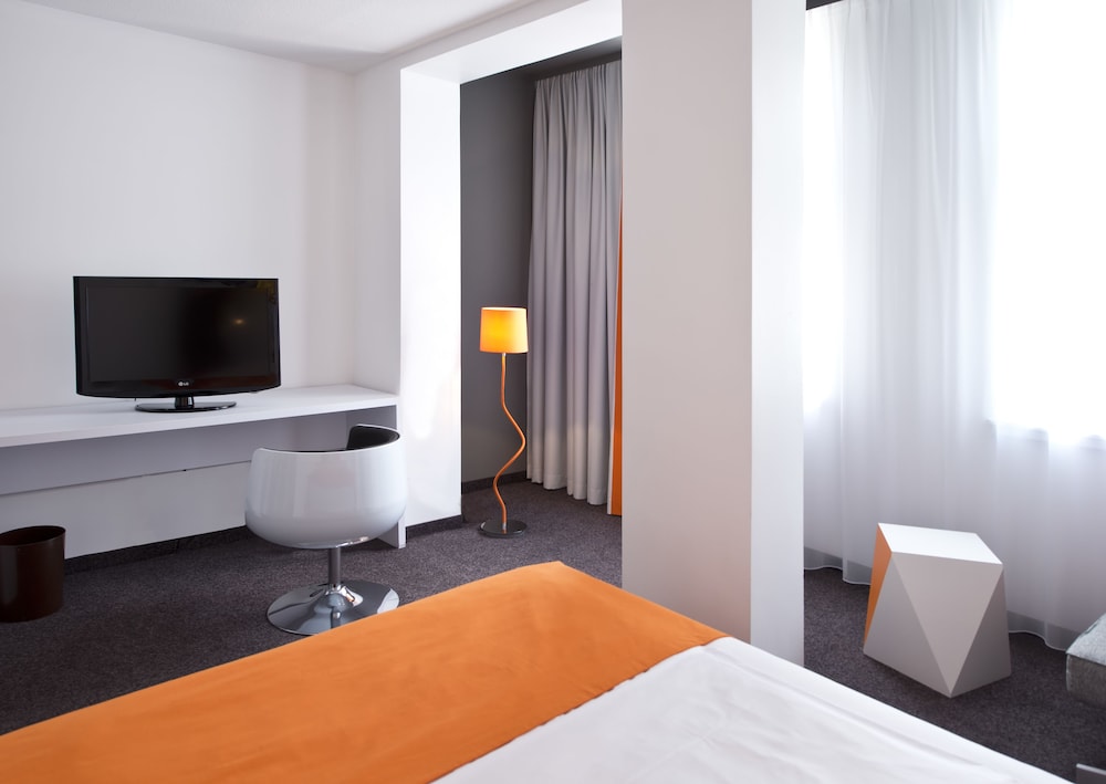 Wyndham Garden Dusseldorf City Centre Konigsallee 11/31