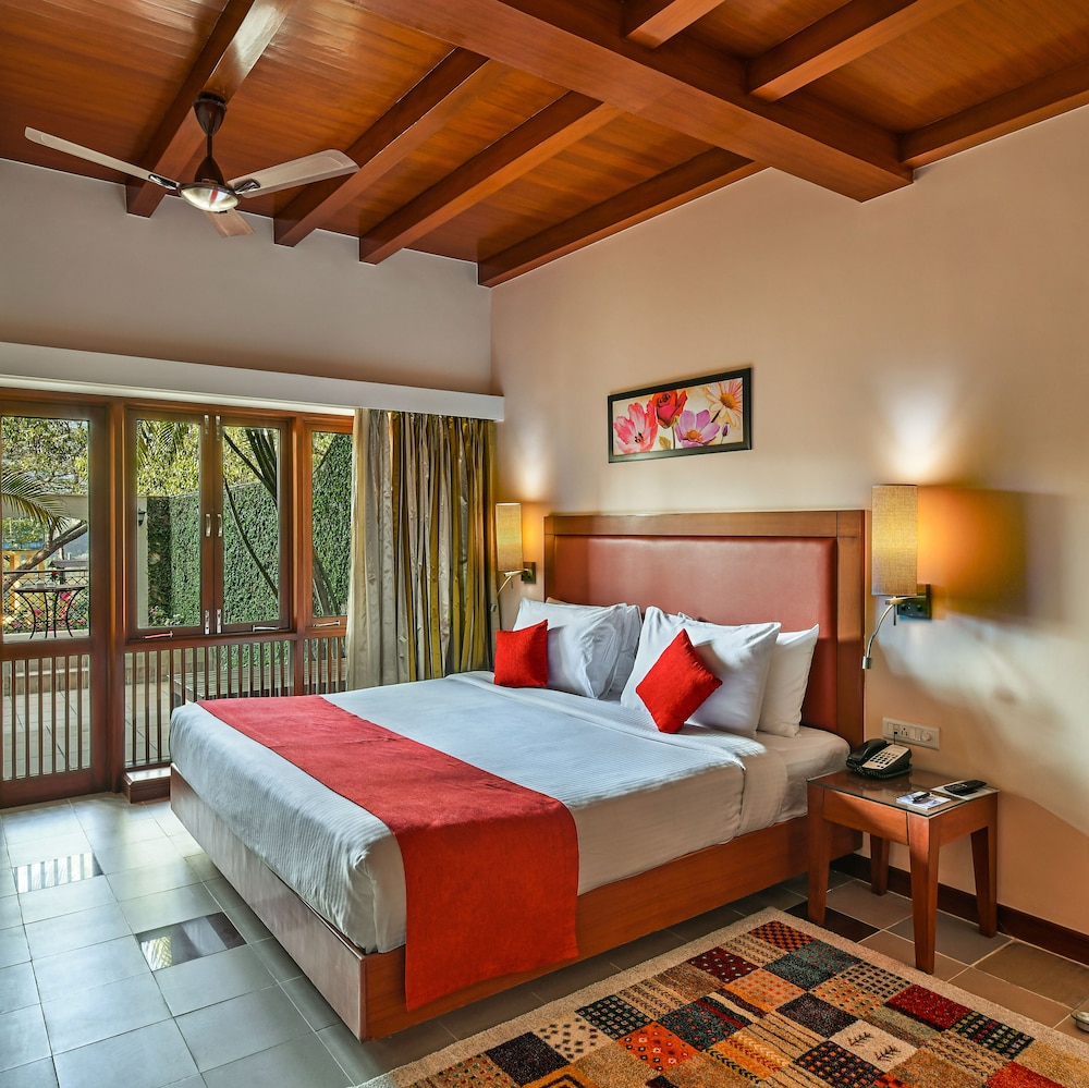Fariyas Resort Lonavla 18/77