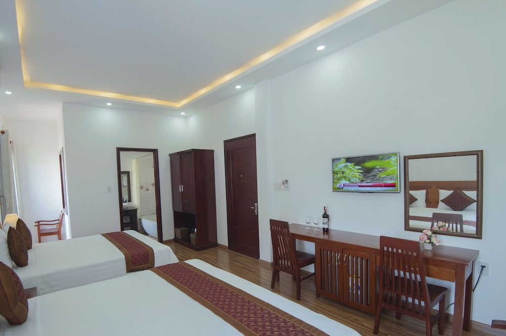 Sun Lake Homestay 24/44