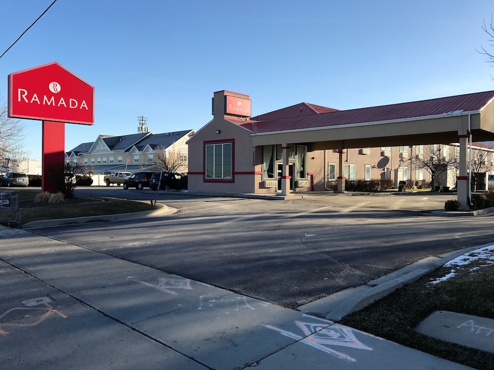 Ramada By Wyndham Draper 3/36