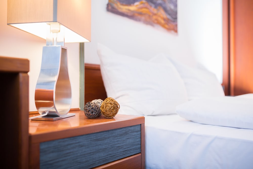 Best Living Hotel Arotel 33/67