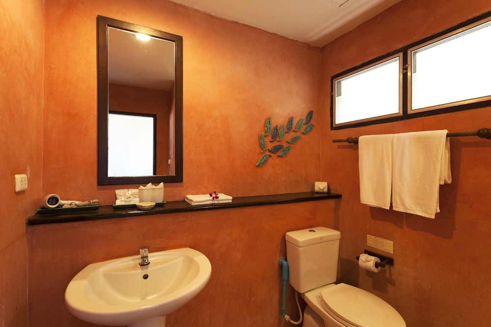 Karona Resort And Spa 48/50