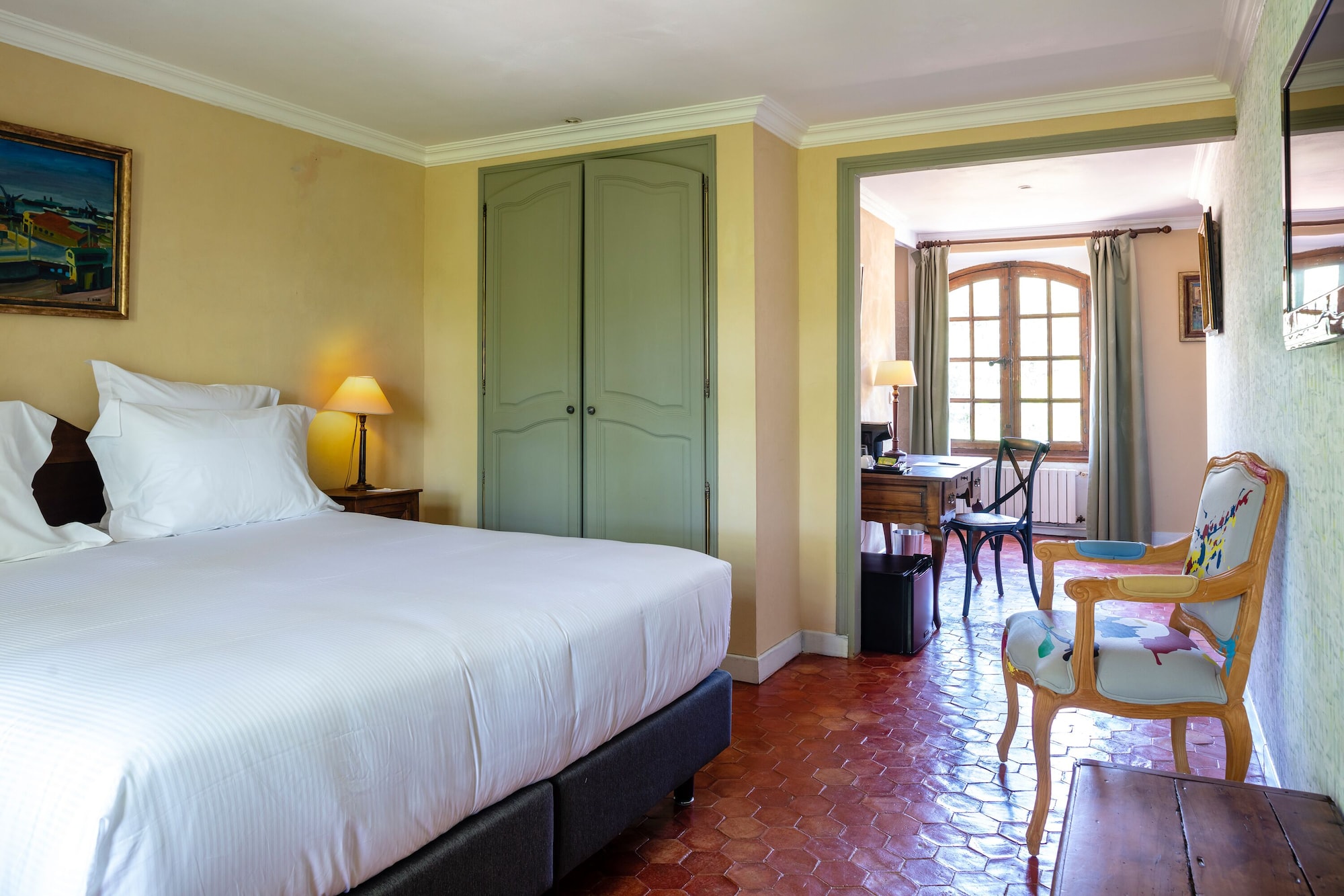 Privilege, Double Bed