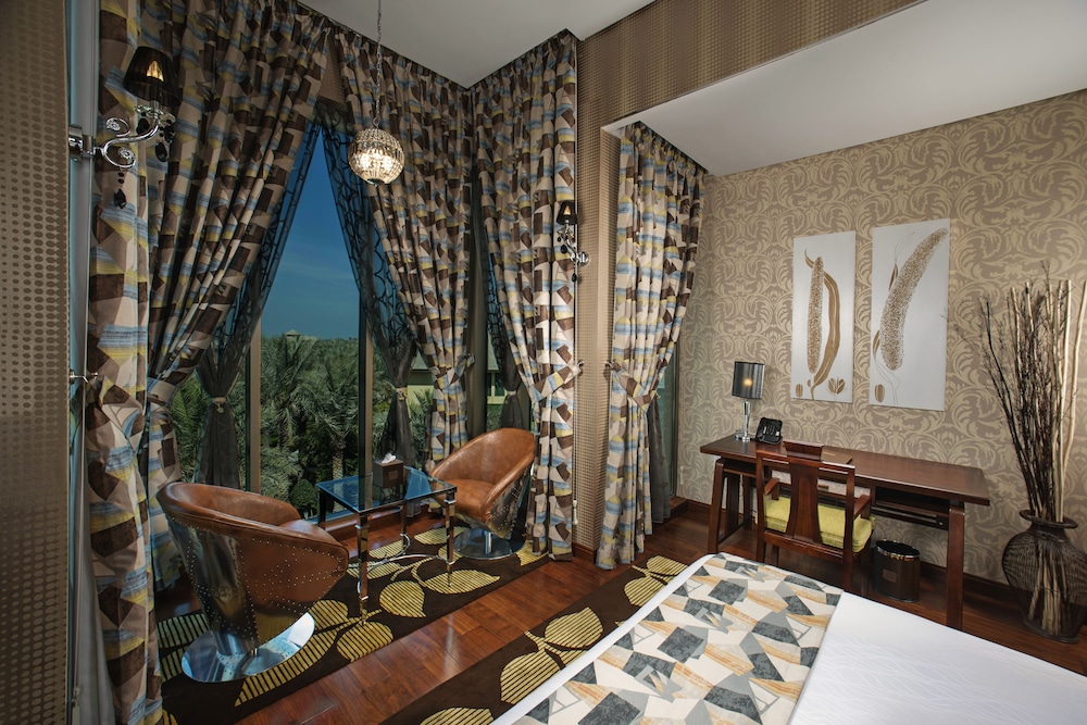 Palavra Resort 19/66