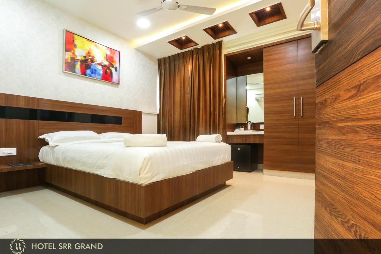 Hotel Srr Grand 5/18