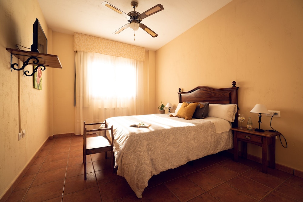 HOSTAL SIERRA DEL AGUA 8/32