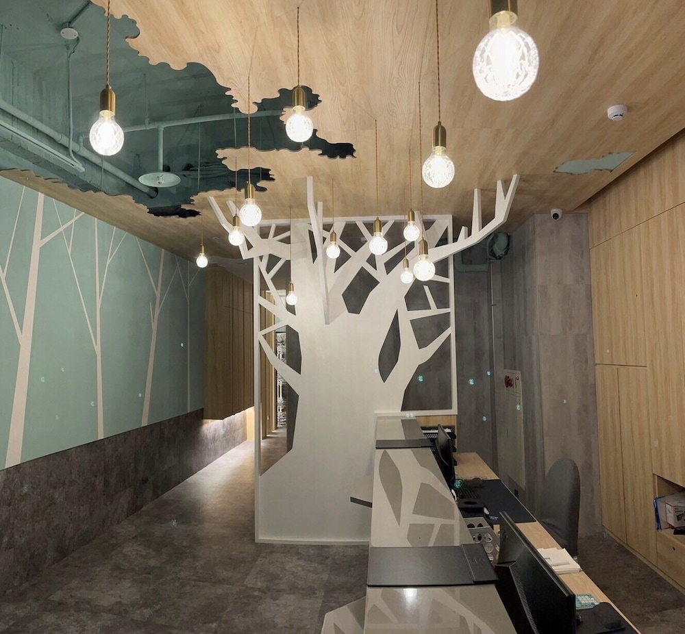 New City Hotel 32/41