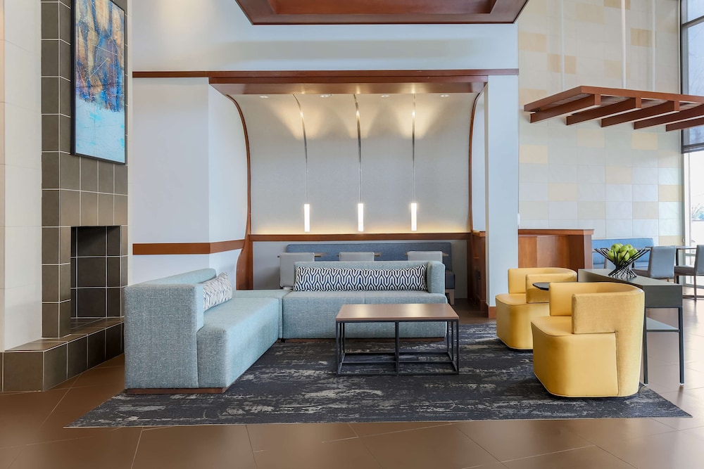 Hyatt Place UC Davis 30/50