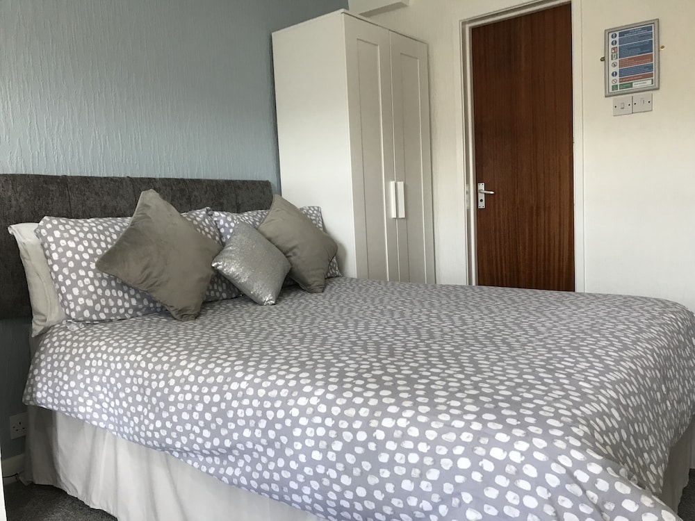 Brene Hotel 14/48