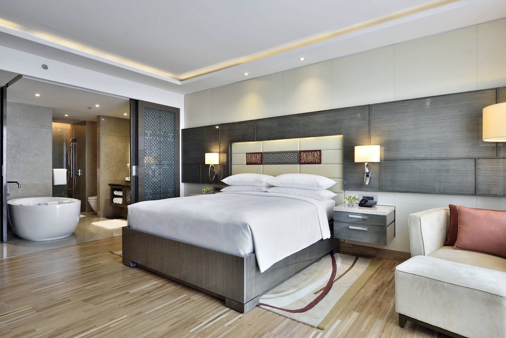 غرفة تنفيذية بسرير كينج بشرفة للمدخنين، Jw Marriott Hotel Mumbai Sahar 6/9