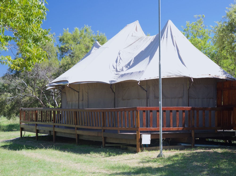 Leeuwenhof Country Lodge & Garden Spa 14/15