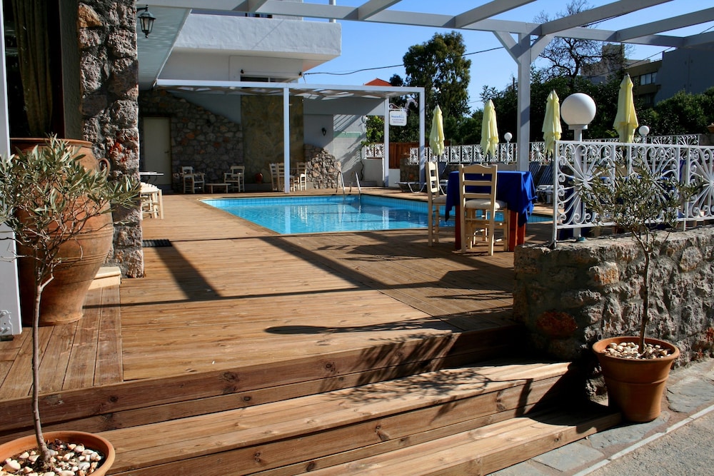 Naiades Almiros River Hotel 19/38