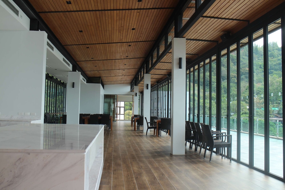 Wyndham Grand Phuket Kalim Bay 15/74
