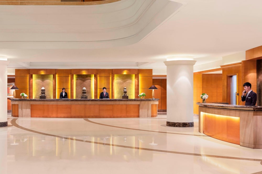 Shanghai Marriott Hotel Hongqiao 10/63