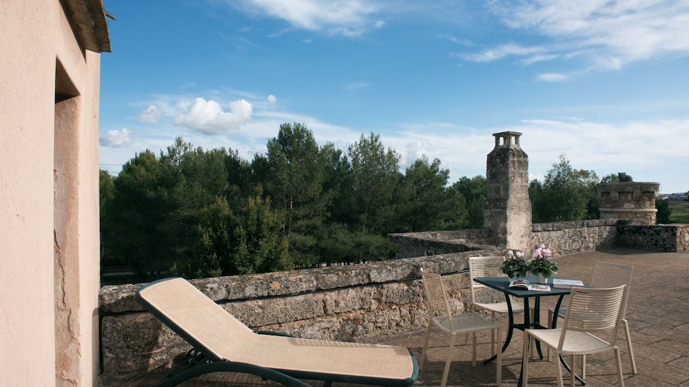 Masseria Pizzofalcone 51/68
