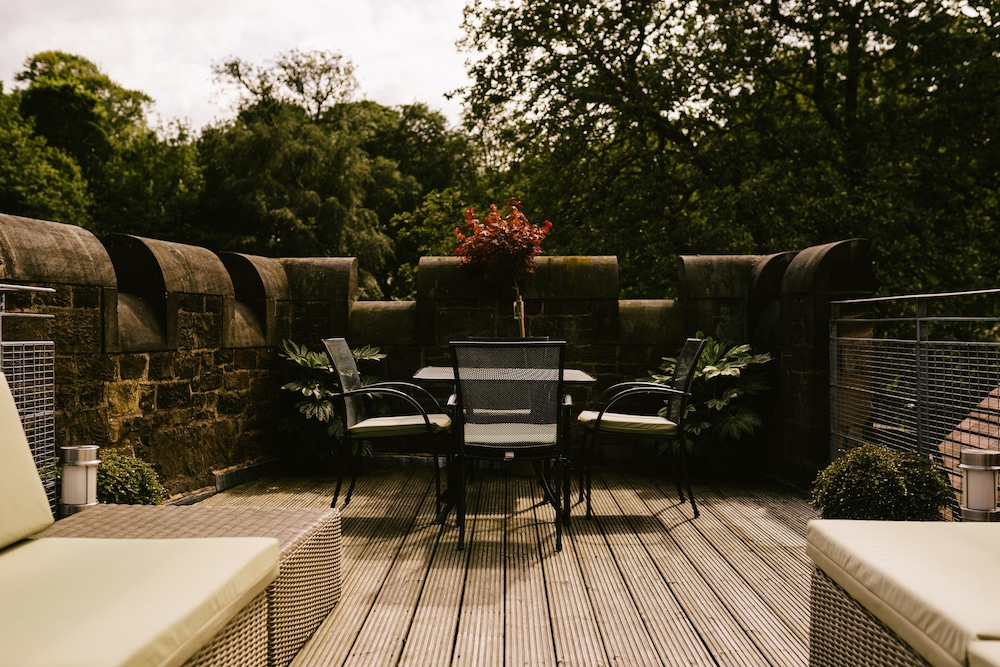Jesmond Dene House 42/80