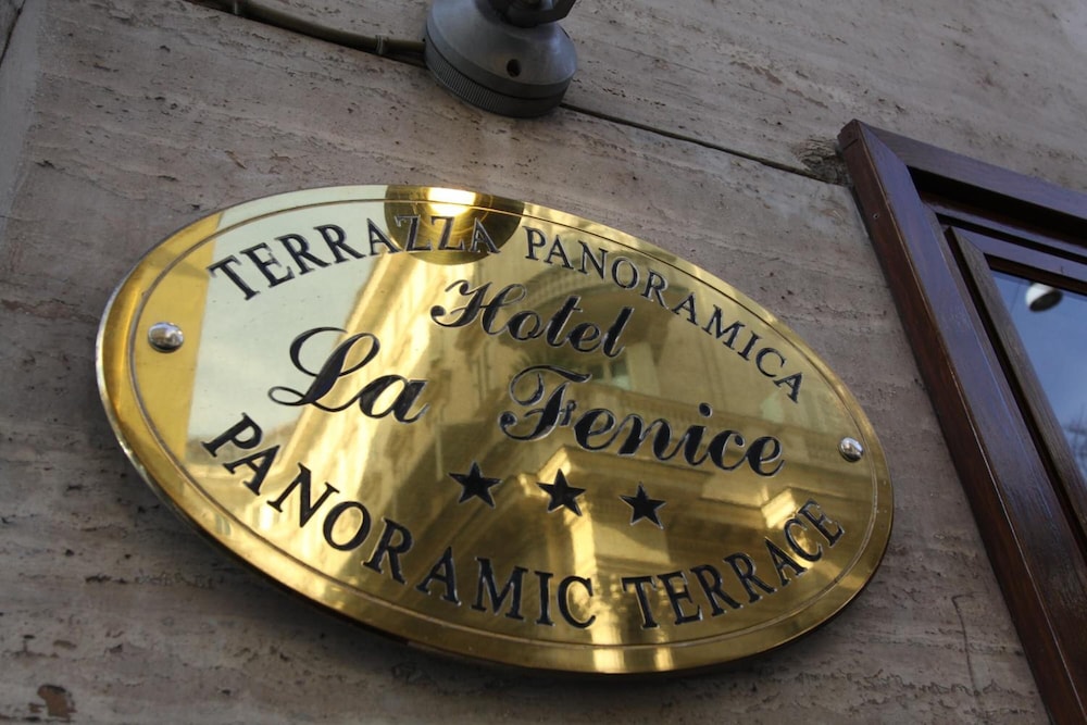 La Fenice 2/36
