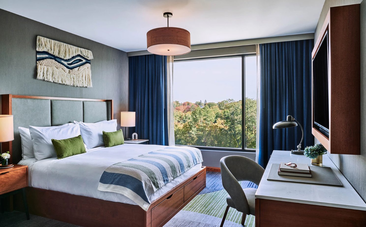 Lockwood Hotel 3/5