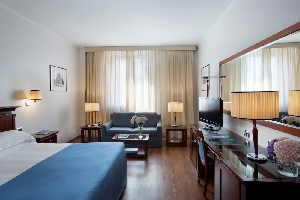 Starhotels Excelsior 16/61