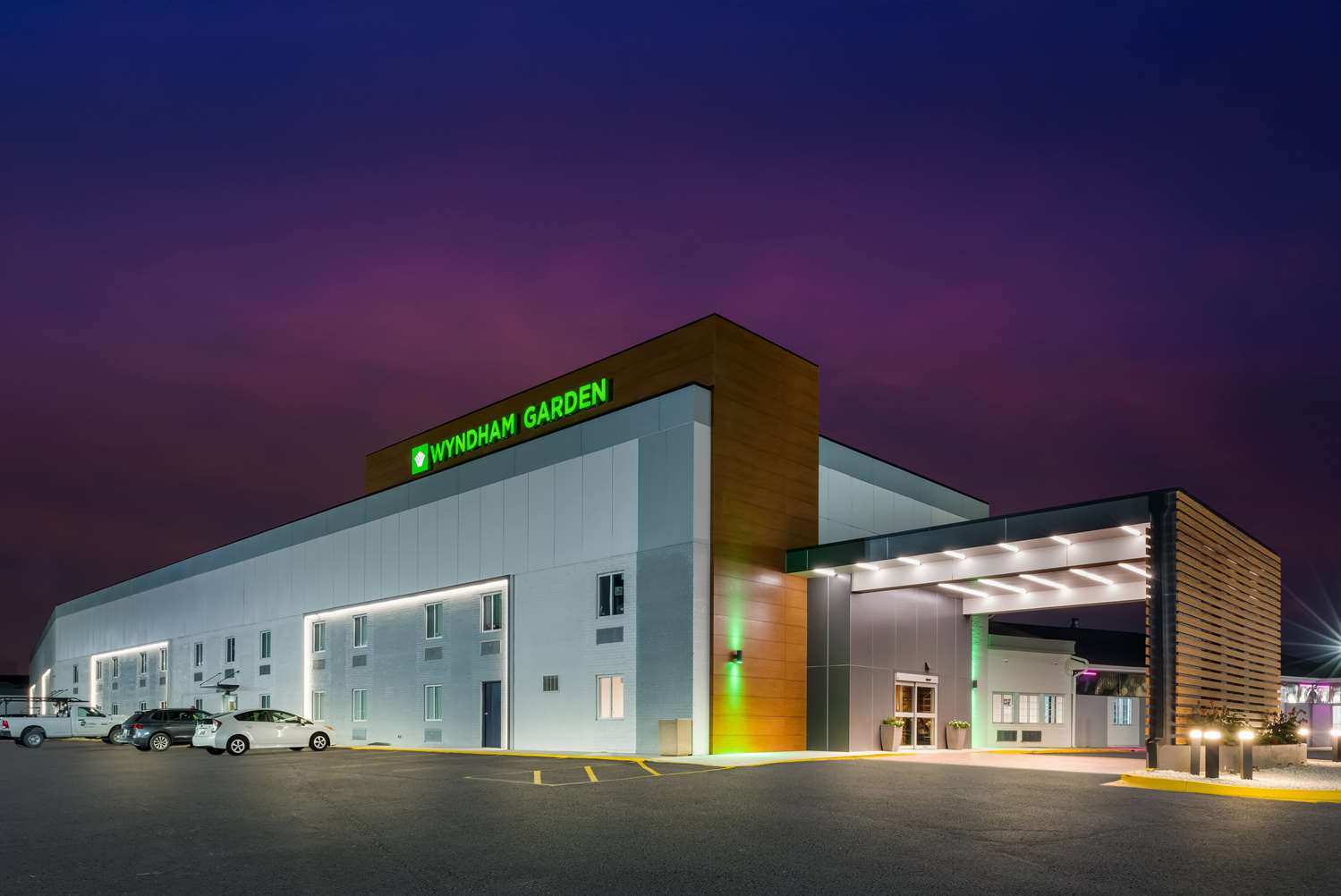 Wyndham Garden Ankeny 2/70
