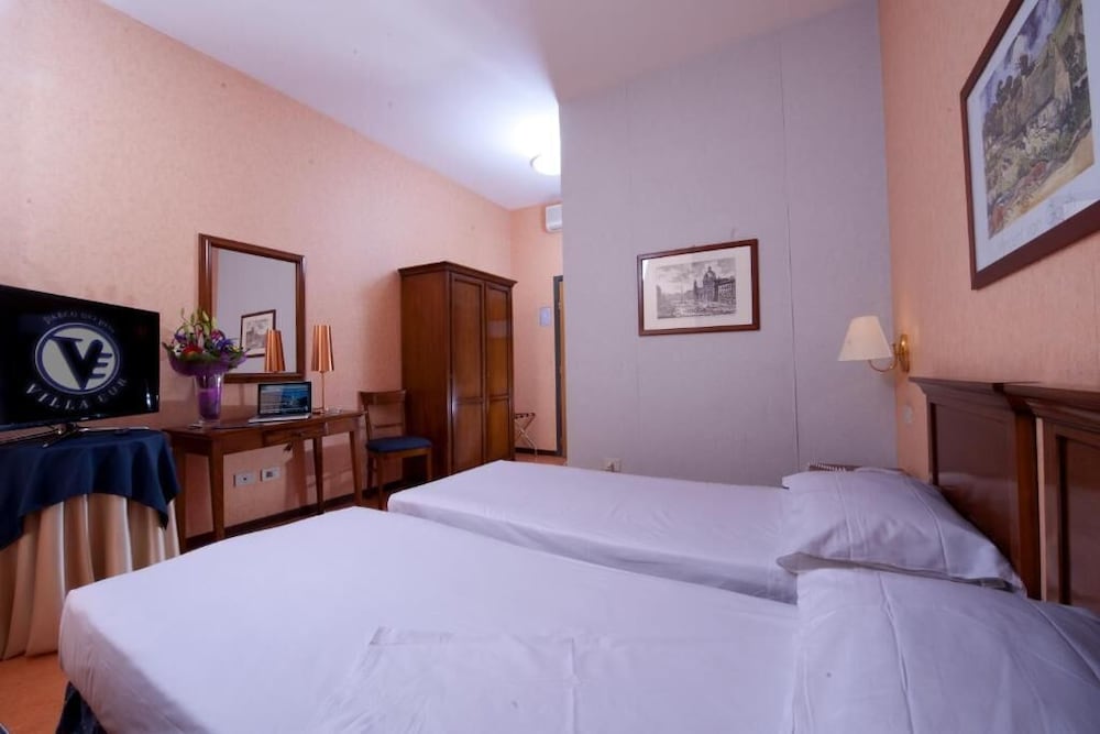Hotel Villa Eur 27/68