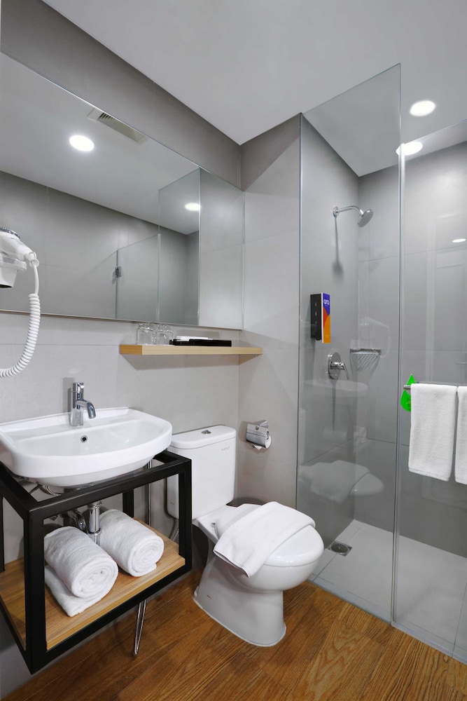 Vega Hotel Gading Serpong 65/65