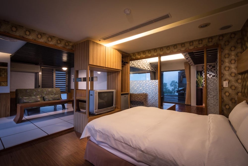 Wulai Sunglyu Spring Resort 13/30