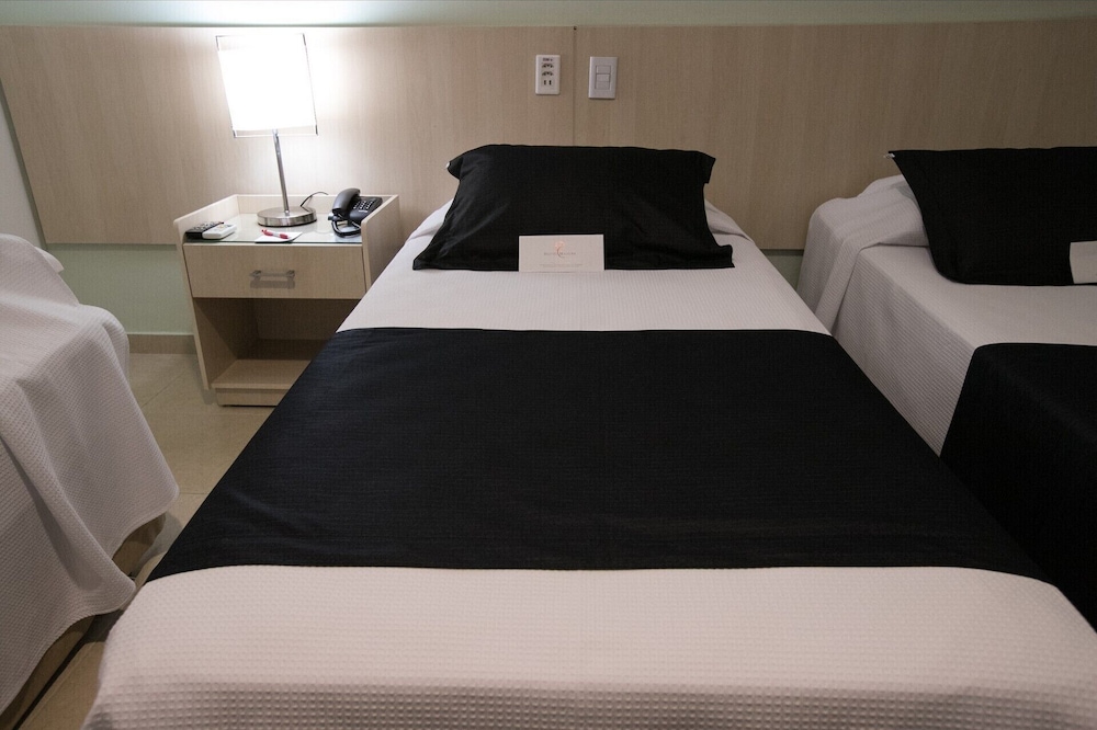 JUNIOR, MULTIPLE BEDS