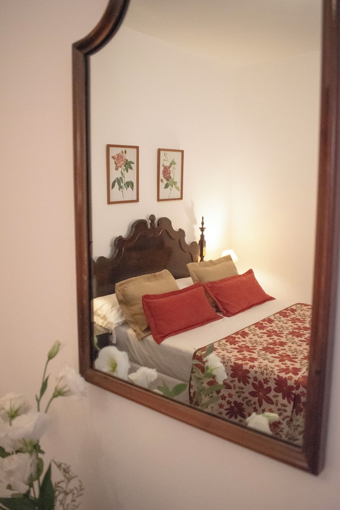 Salta Hotel 9/50