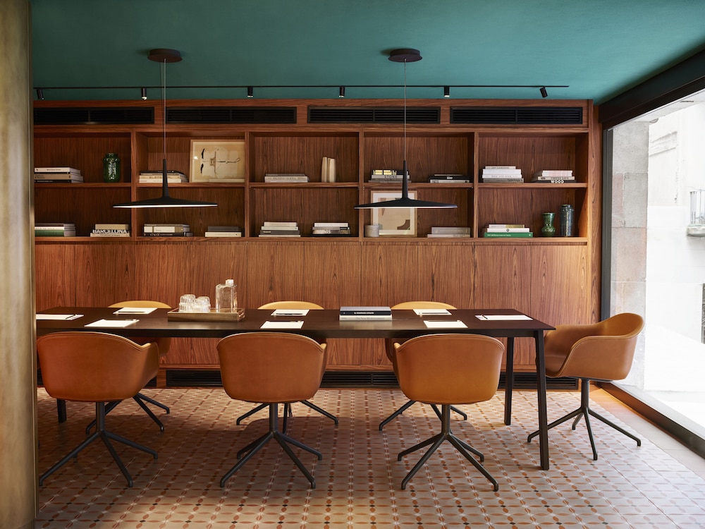 Kimpton Vividora Barcelona 70/83