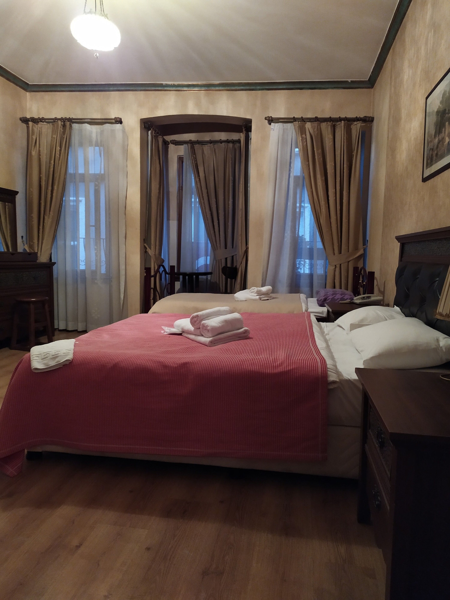 ECONOMY, TRIPLE, 3 BEDS