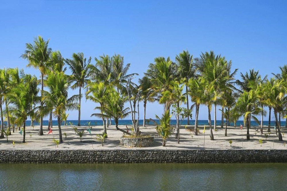 Golden Sands Destination Resorts 53/57