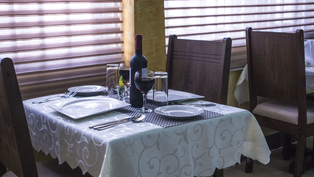 Villa Angelia Hotel 30/36