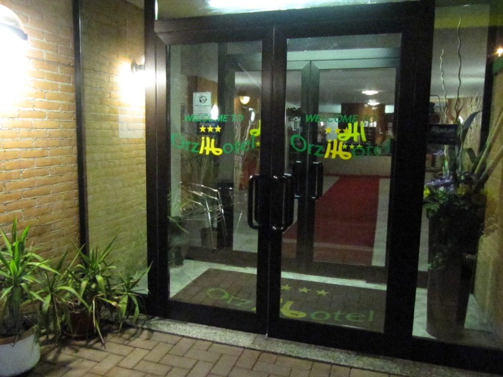 Albergo Orzihotel 23/30