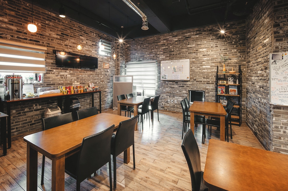 Hotel Iam - Hostel 33/50
