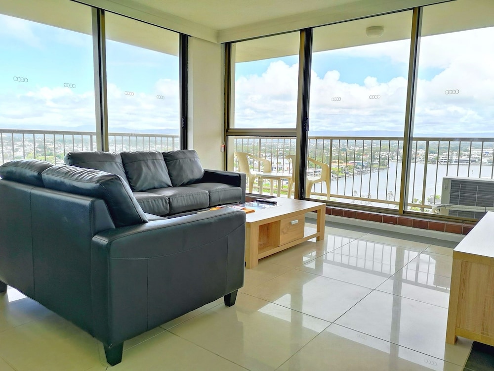 Anacapri Holiday Resort Apartments 18/37