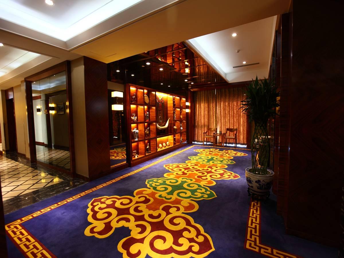 INNER MONGOLIA HOTEL 30/34