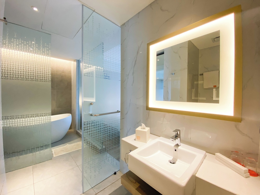 Harris Suites Puri Mansion 49/50