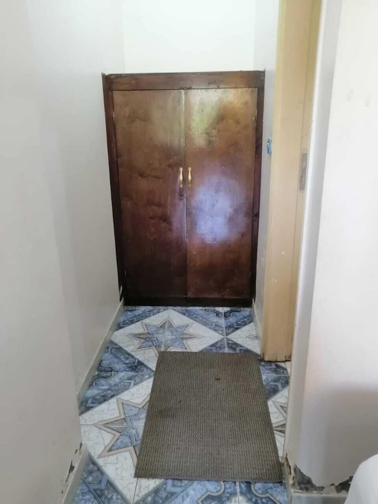 Rezeiky Hotel And Camp Luxor 10/50