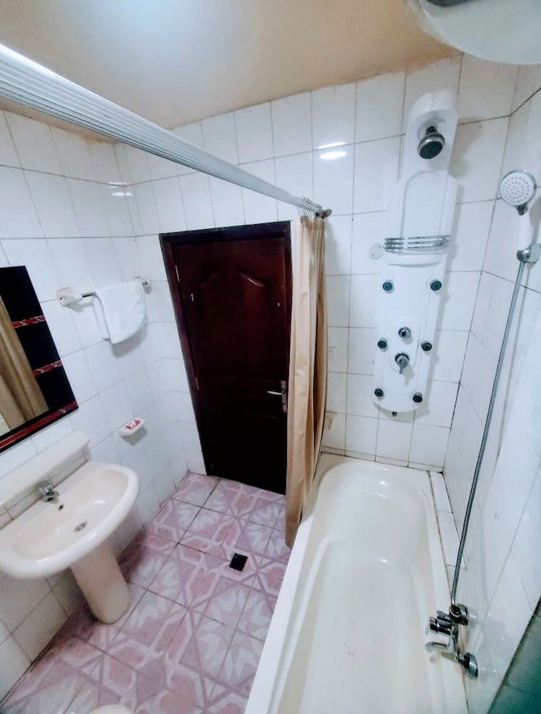 Keba Guest House 42/45