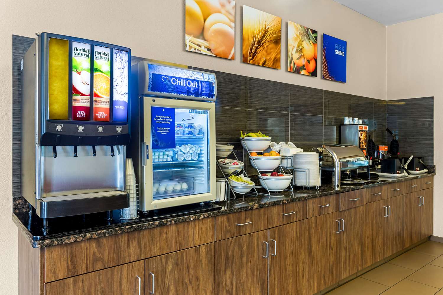 Comfort Suites Grayslake Near Libertyville North 8/25