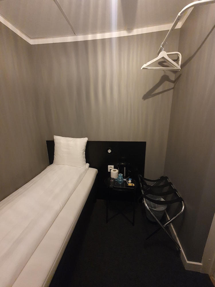 Birka Hostel 35/71