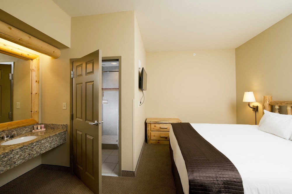 Great Wolf Lodge Grand Mound 14/65