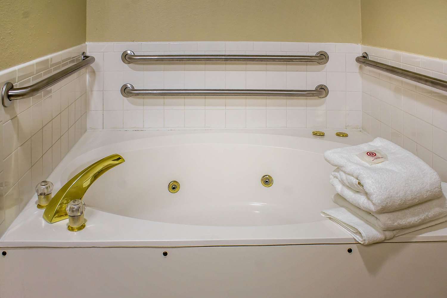 Comfort Inn & Suites Cedar Rapids North - Collins Road, IA 37/37