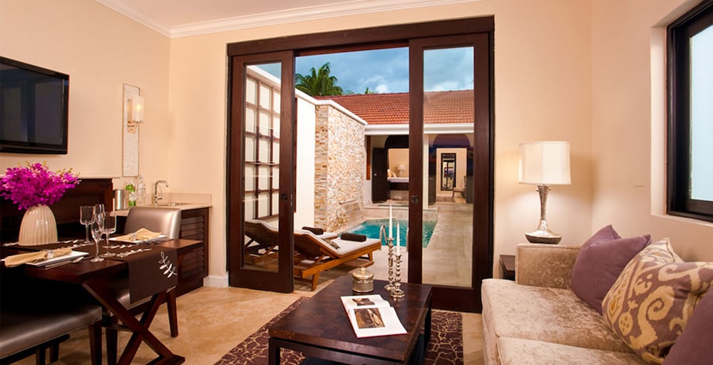 Sandals Ochi Beach Resort All Inclusive (Couples Only) 31/50