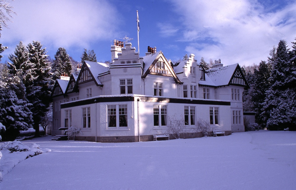 Pine Trees Hotel Pitlochry 6/65