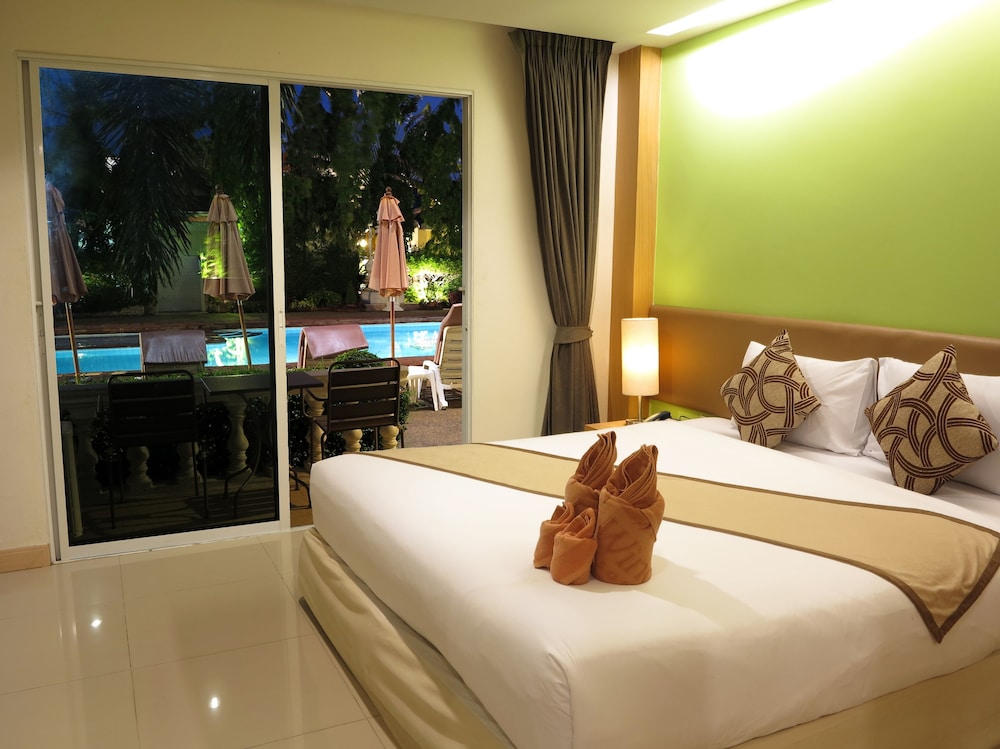 Wind Mill Resort 36/72