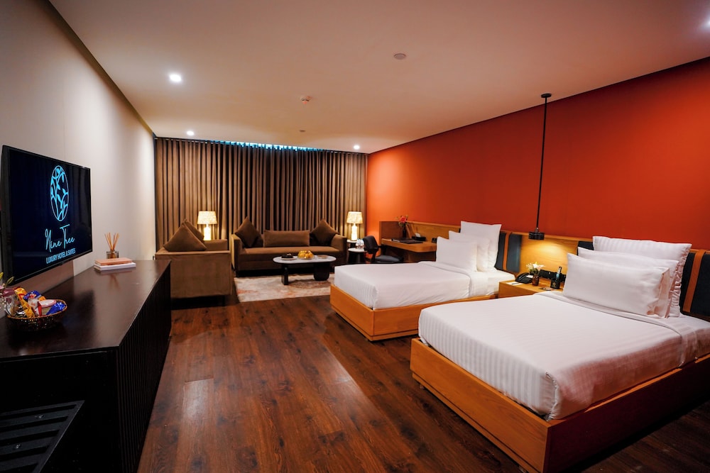 EXECUTIVE, TWIN BEDS
