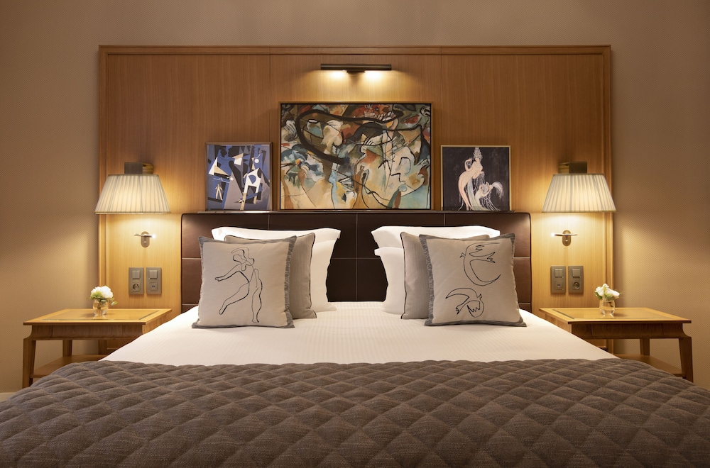 HOTEL BARRIERE LE WESTMINSTER 15/63