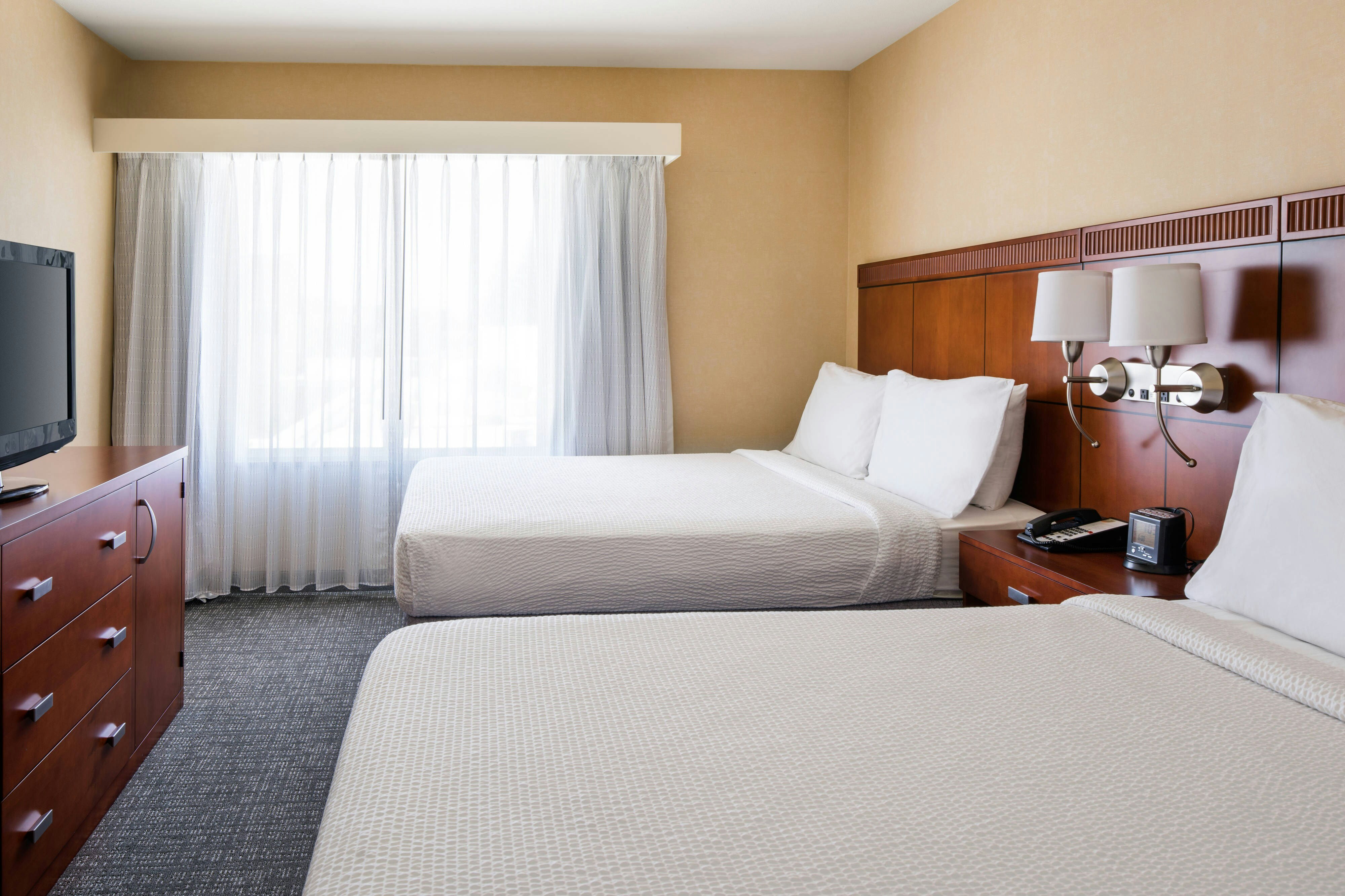 Courtyard By Marriott Cal Expo 4/13